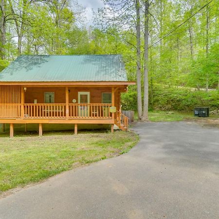Cabin With Hot Tub About 6 Mi To Downtown Gatlinburg! מראה חיצוני תמונה