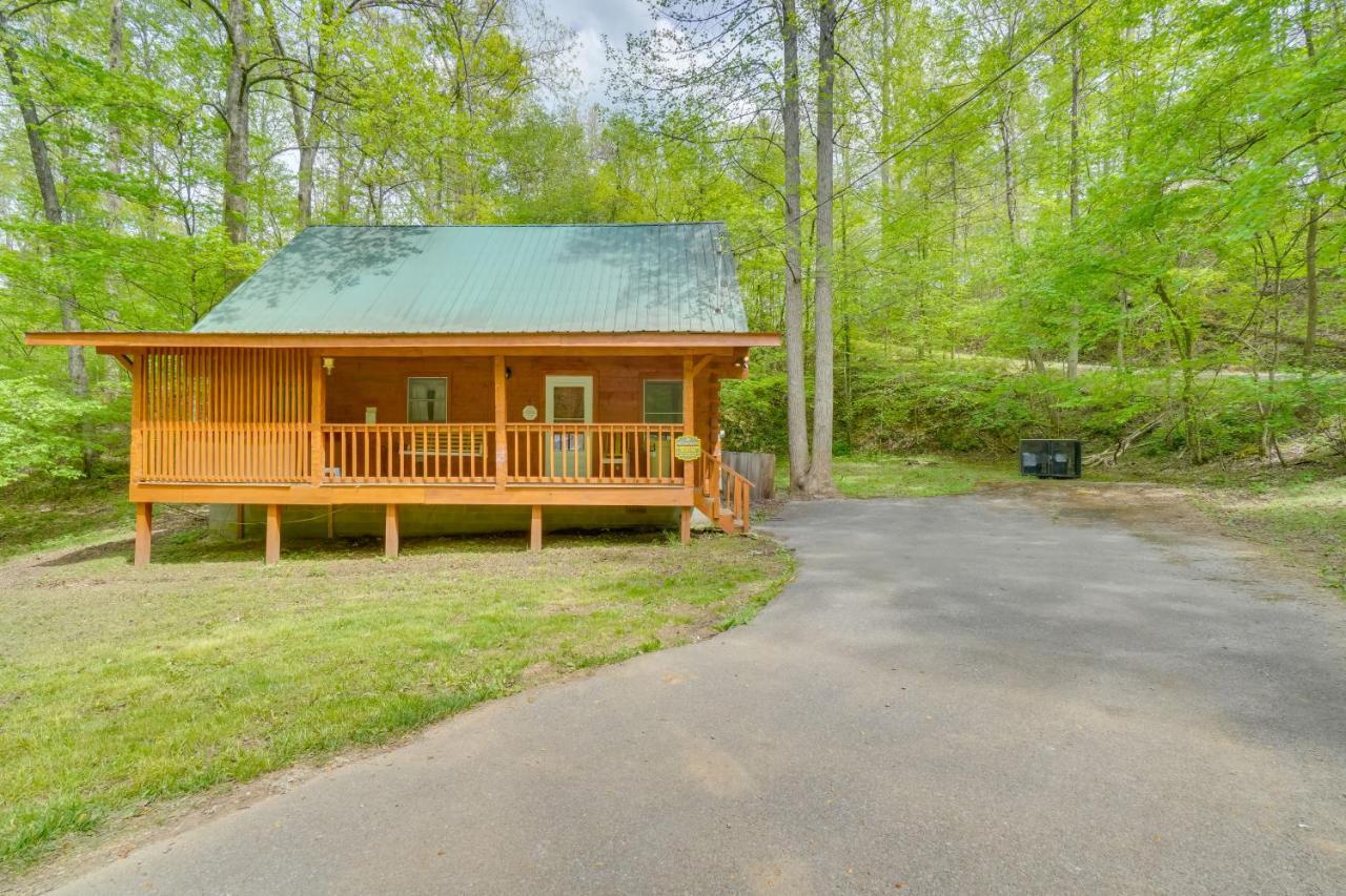 Cabin With Hot Tub About 6 Mi To Downtown Gatlinburg! מראה חיצוני תמונה