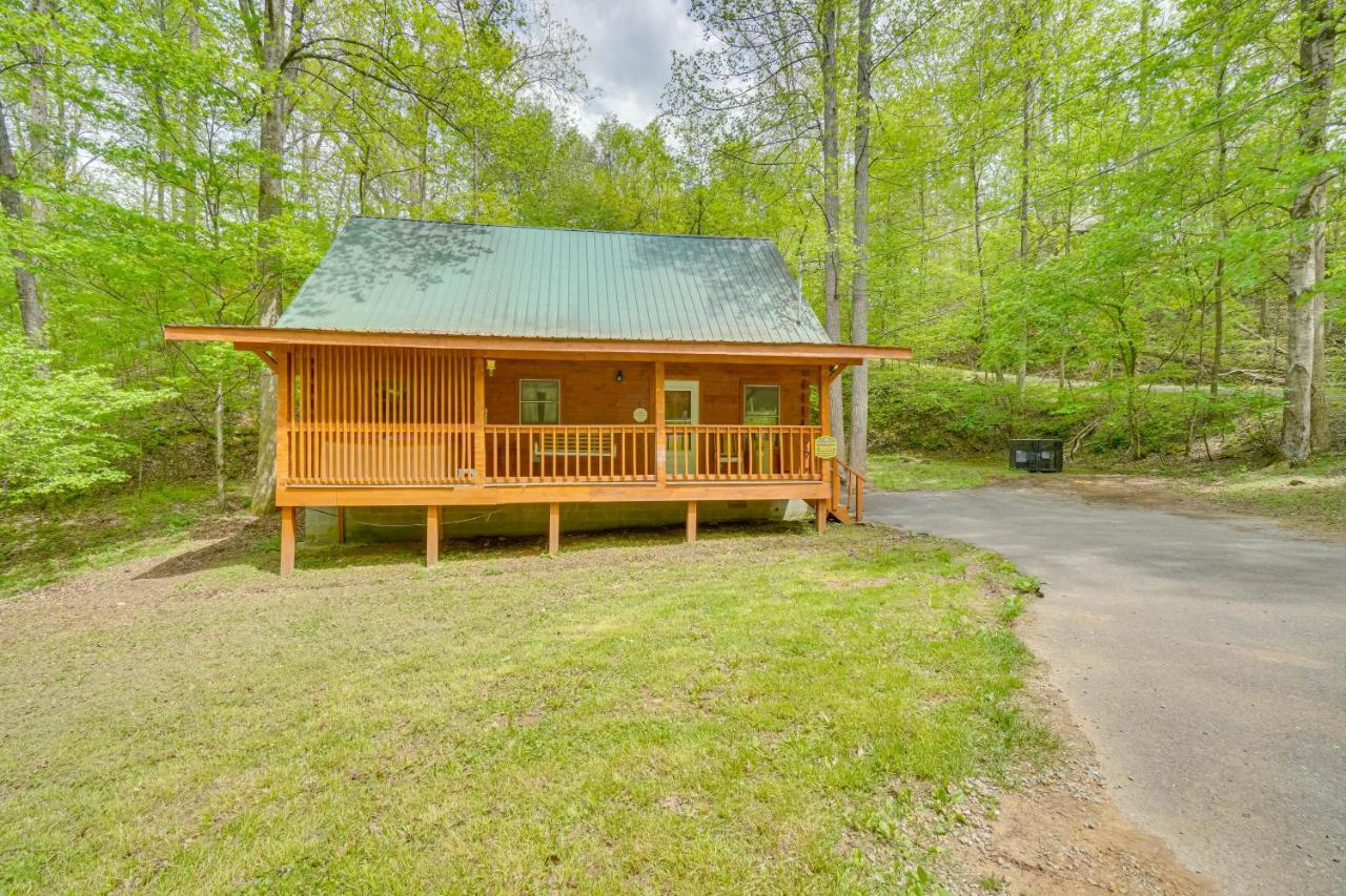 Cabin With Hot Tub About 6 Mi To Downtown Gatlinburg! מראה חיצוני תמונה