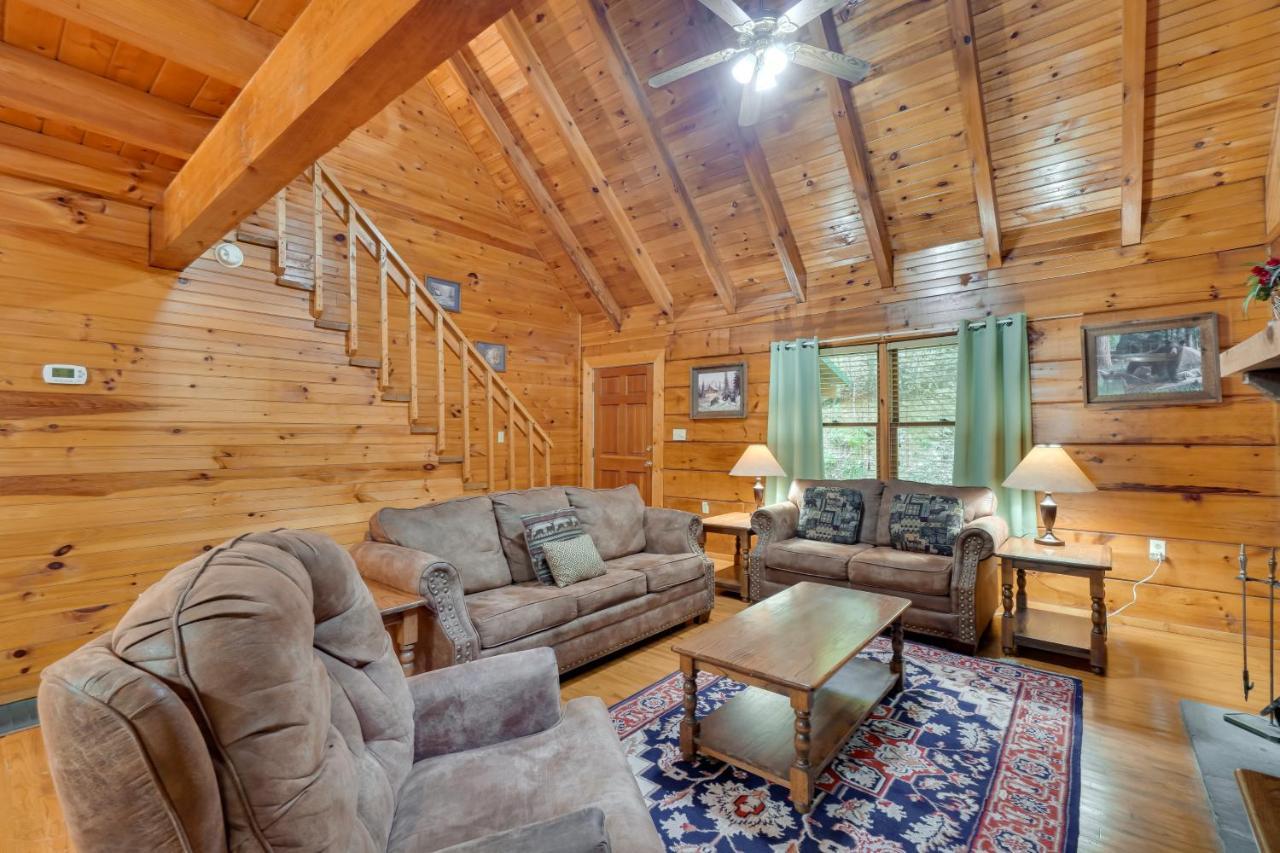 Cabin With Hot Tub About 6 Mi To Downtown Gatlinburg! מראה חיצוני תמונה